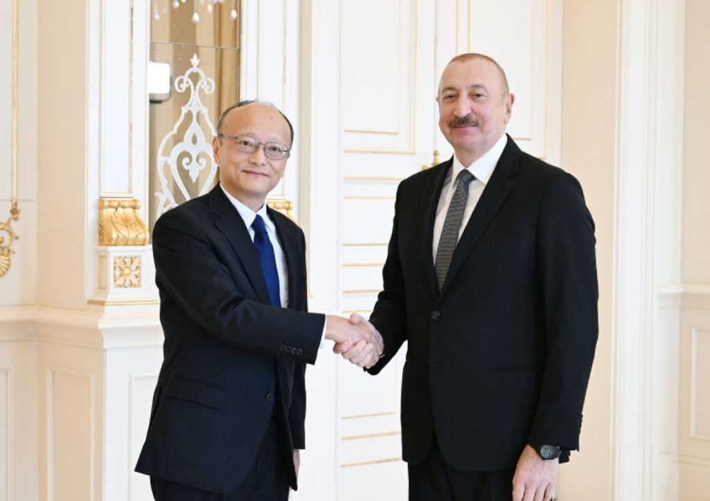 Asiya İnkişaf Bankının rəhbəri Prezident İlham Əliyevlə görüşüb: Azərbaycanın regionlar arası “körpü” rolu və yaşıl enerji dəhlizi müzakirə edilib