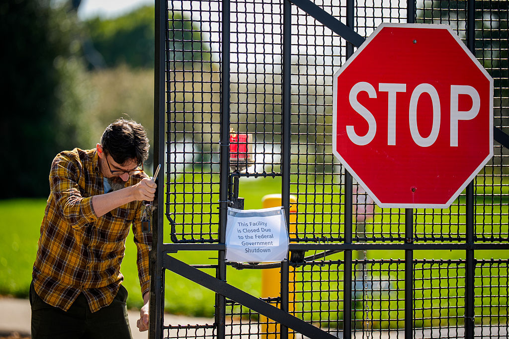 ABŞ Senatı hökumətin yenidən açılmasını dəstəkləyib-Shutdown bitdi