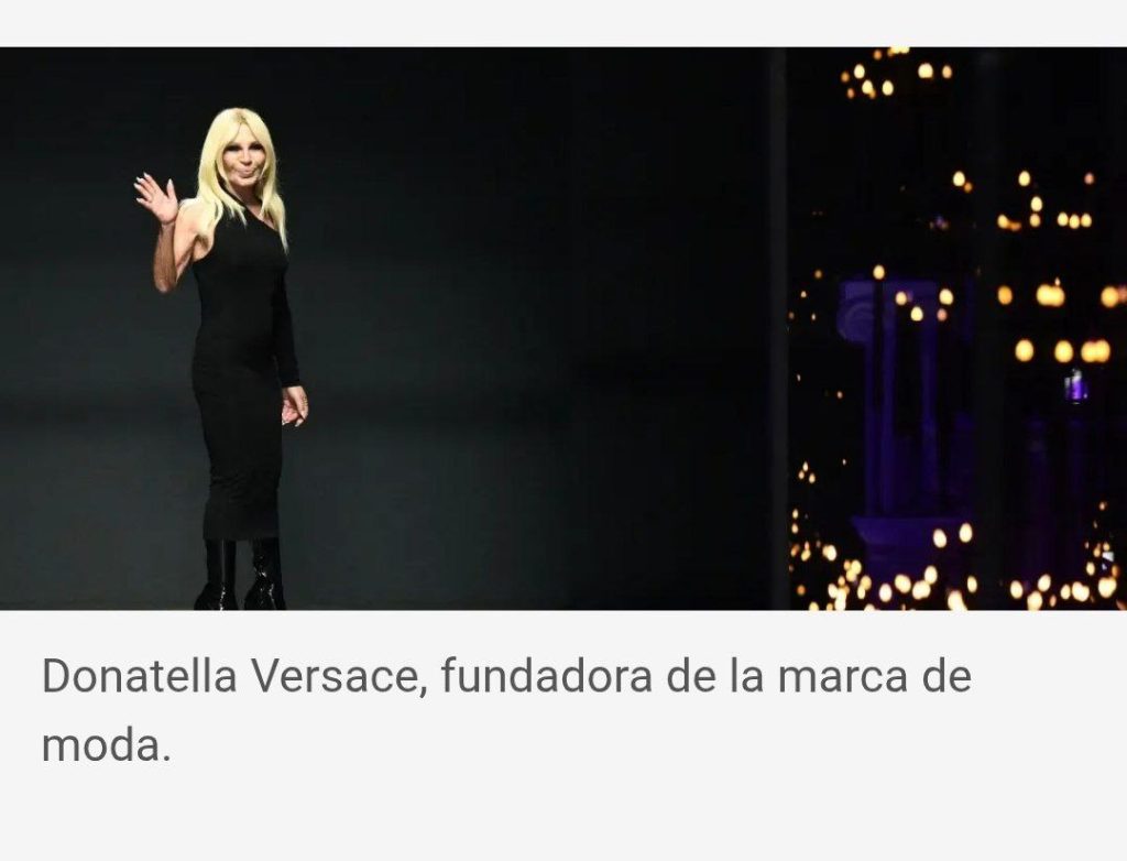 İtalyan moda evi Prada Versace brendini 1,375 milyard dollara satın aldı. Müqavilə Versace-in ad günündə, 2 dekabrda bağlanıb