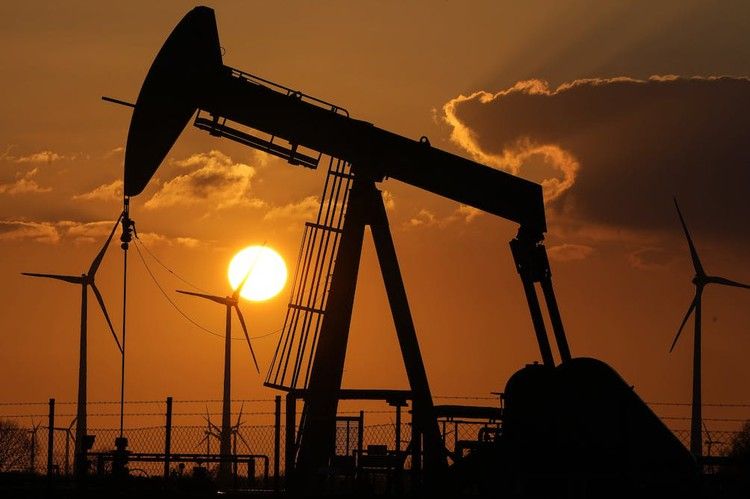 Brent neftinin qiyməti 64 dolları keçdi