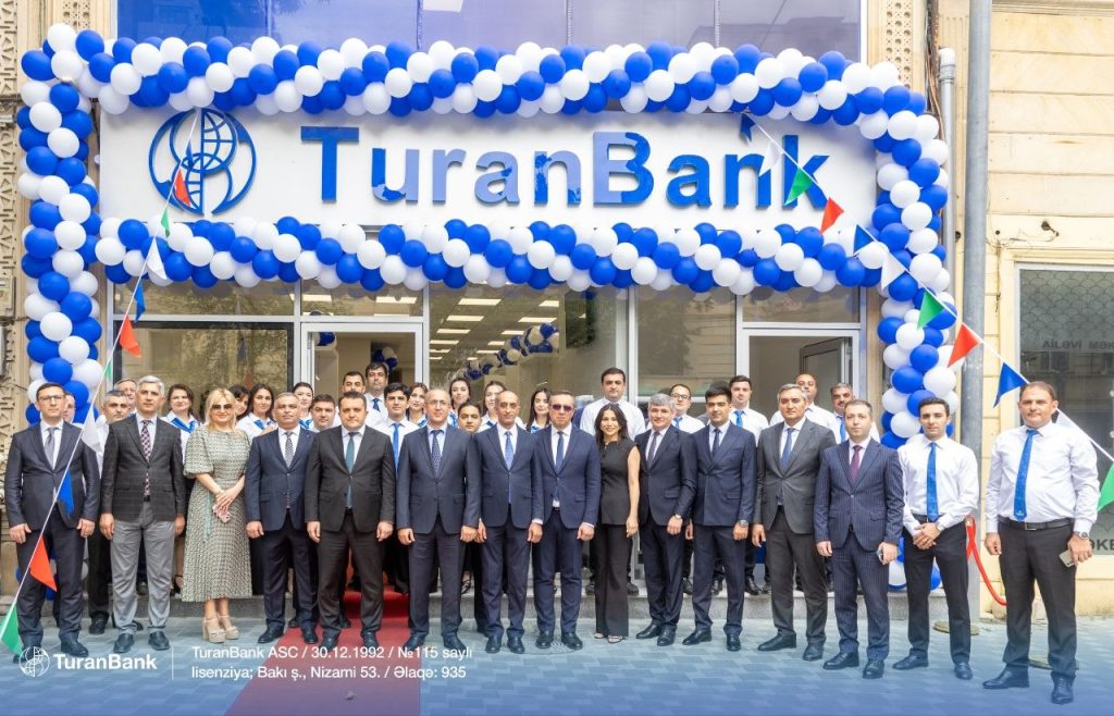 TuranBank-ın Gəncə filialı artıq yeni ünvanda