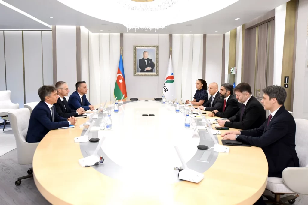 SOCAR-ın prezidenti Rövşən Nəcəf “Technip Energies Italy S.p.a.”nın baş icraçı direktoru Karlo Korsi ilə görüşüb