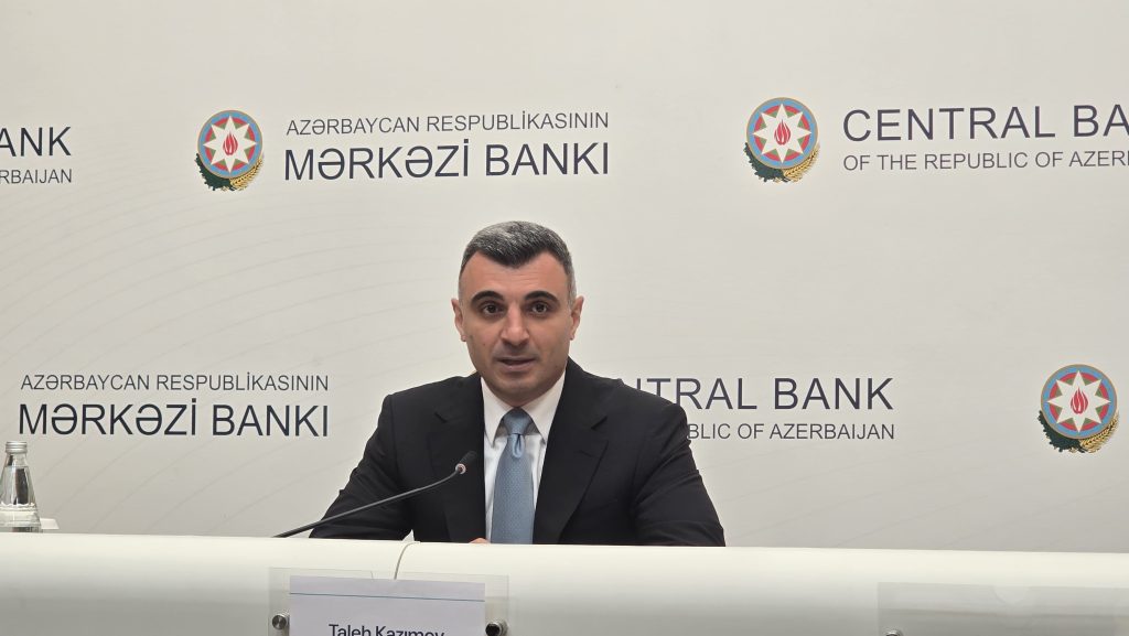 Taleh Kazımov: “2027-ci il üzrə isə neftin 1 barelinin orta qiyməti 82,8 ABŞ dolları, təbii qazın 1 000 kubmetrinin qiyməti isə 294 ABŞ dolları olacağını gözləyirik”