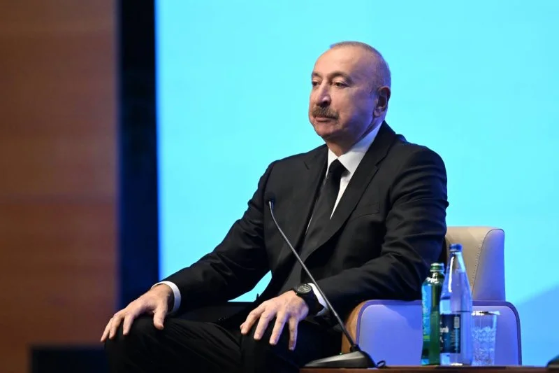 Azərbaycan Prezidenti investorlara saxta mediaya inanmamağı məsləhət görüb