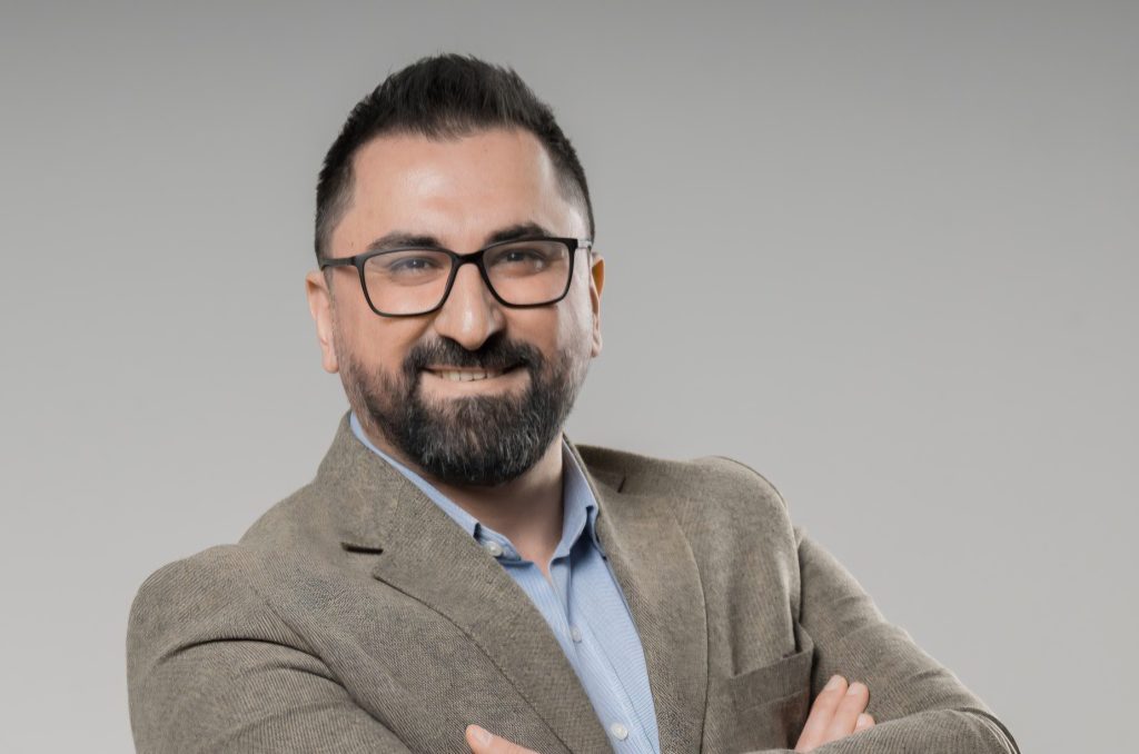 Klassik mətbuat katibliyinin sonu: Dövlət qurumları reputasiyasını necə qorumalıdır? -Vüqar Baba yazır